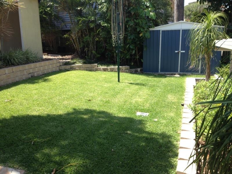 6 Kellow Street, The Range QLD 4700